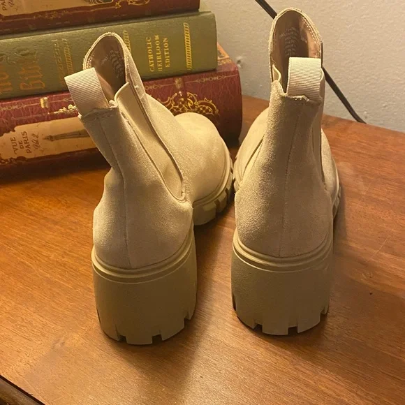 Steve Madden Tan Ankle Booties - Picture 5 of 6